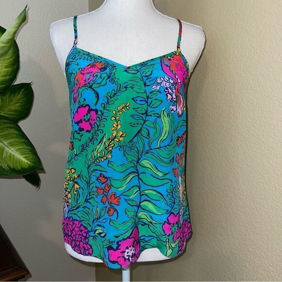 LILLY PULITZER Dusk Silk Racerback Tank Shake Your Tailfeather Blouse XS - Picture 2 of 3